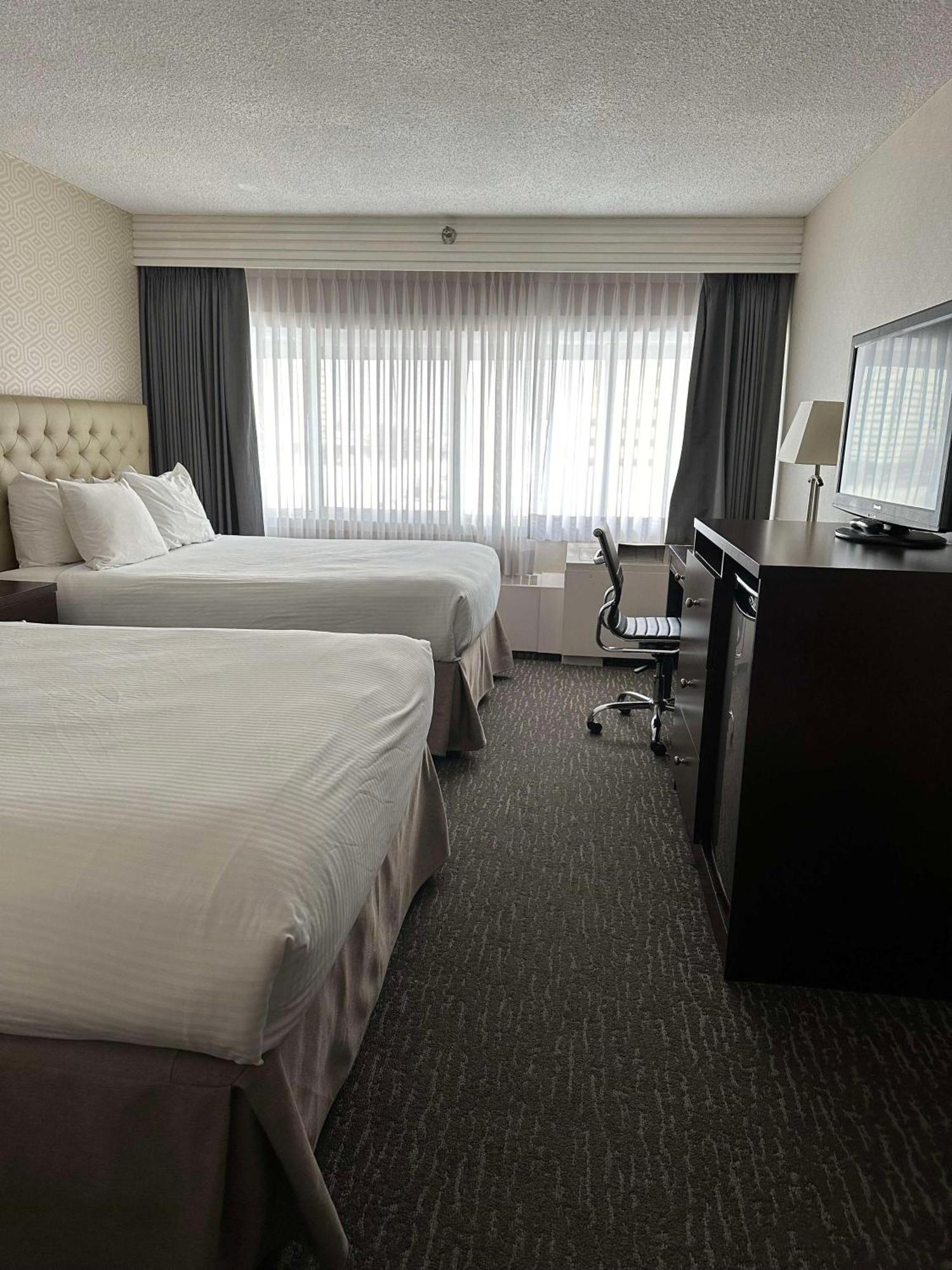 Best Western Cedar Park Inn Edmonton Esterno foto