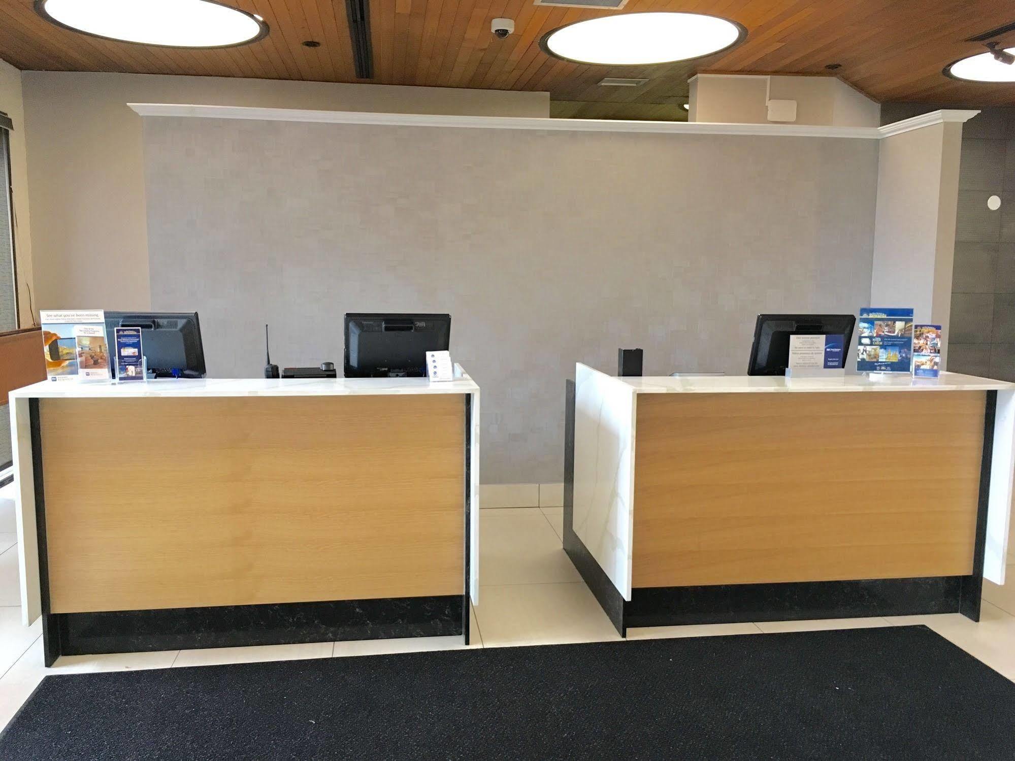 Best Western Cedar Park Inn Edmonton Esterno foto