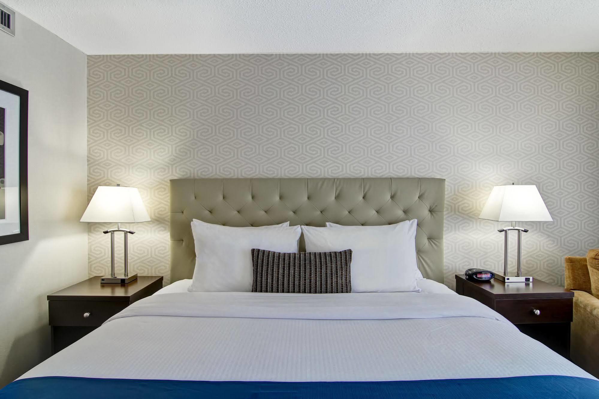 Best Western Cedar Park Inn Edmonton Esterno foto